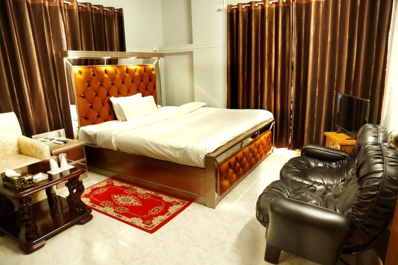 Hotel Blue Bird Dhaka Room photo