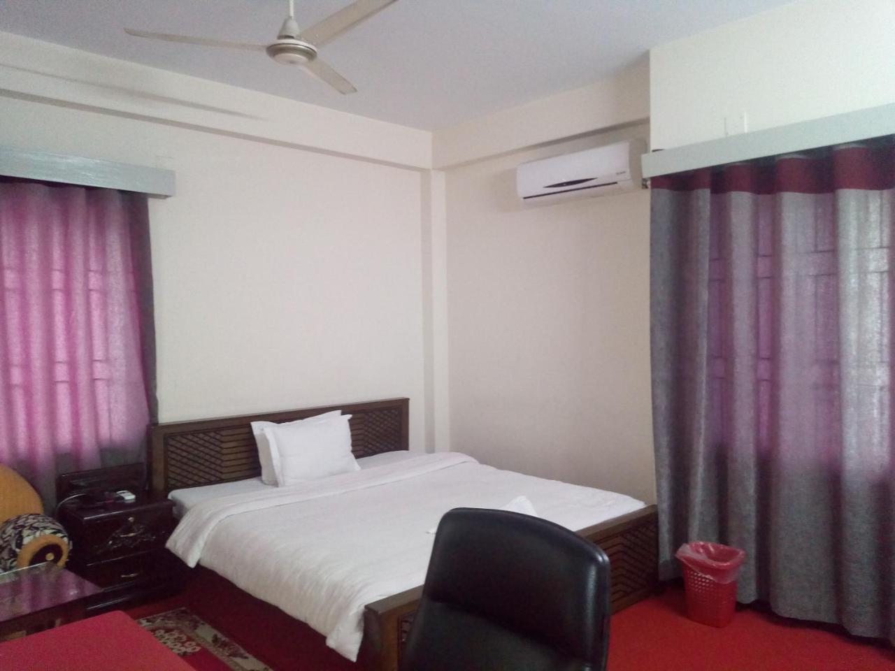 Hotel Blue Bird Dhaka Exterior photo